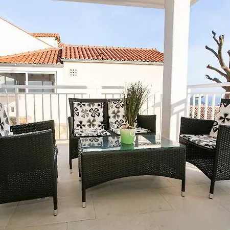 Hotel Carmen *